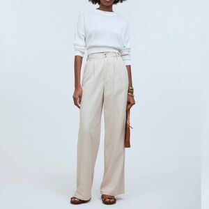 The Petite Harlow Wide-Leg Pant in tan